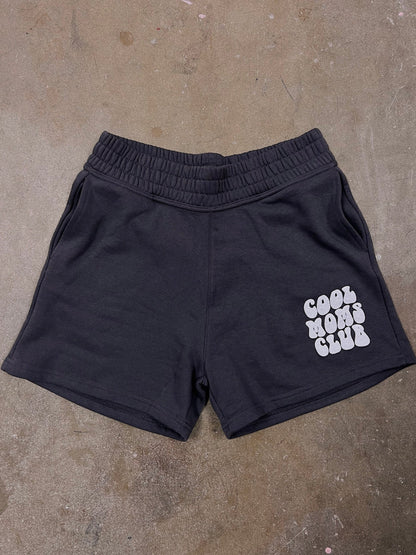 COOL MOMS CLUB SWEATSHORTS